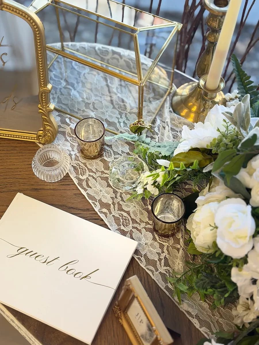 What actually happens during a décor consultation — photographed by Something Blue