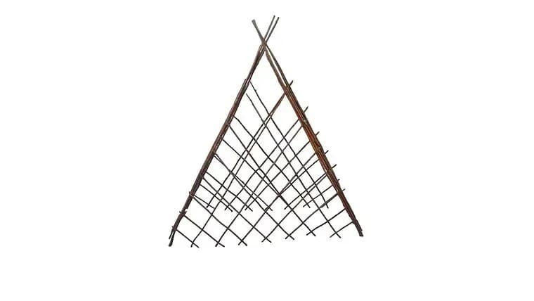 Wooden Expandable Lattice — available to rent from Something Blue